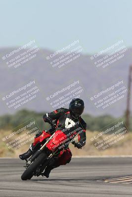 media/Oct-13-2025-Moto Forza (Mon) [[a66d839500]]/4-C Group/Session 3 (Turn 16)/